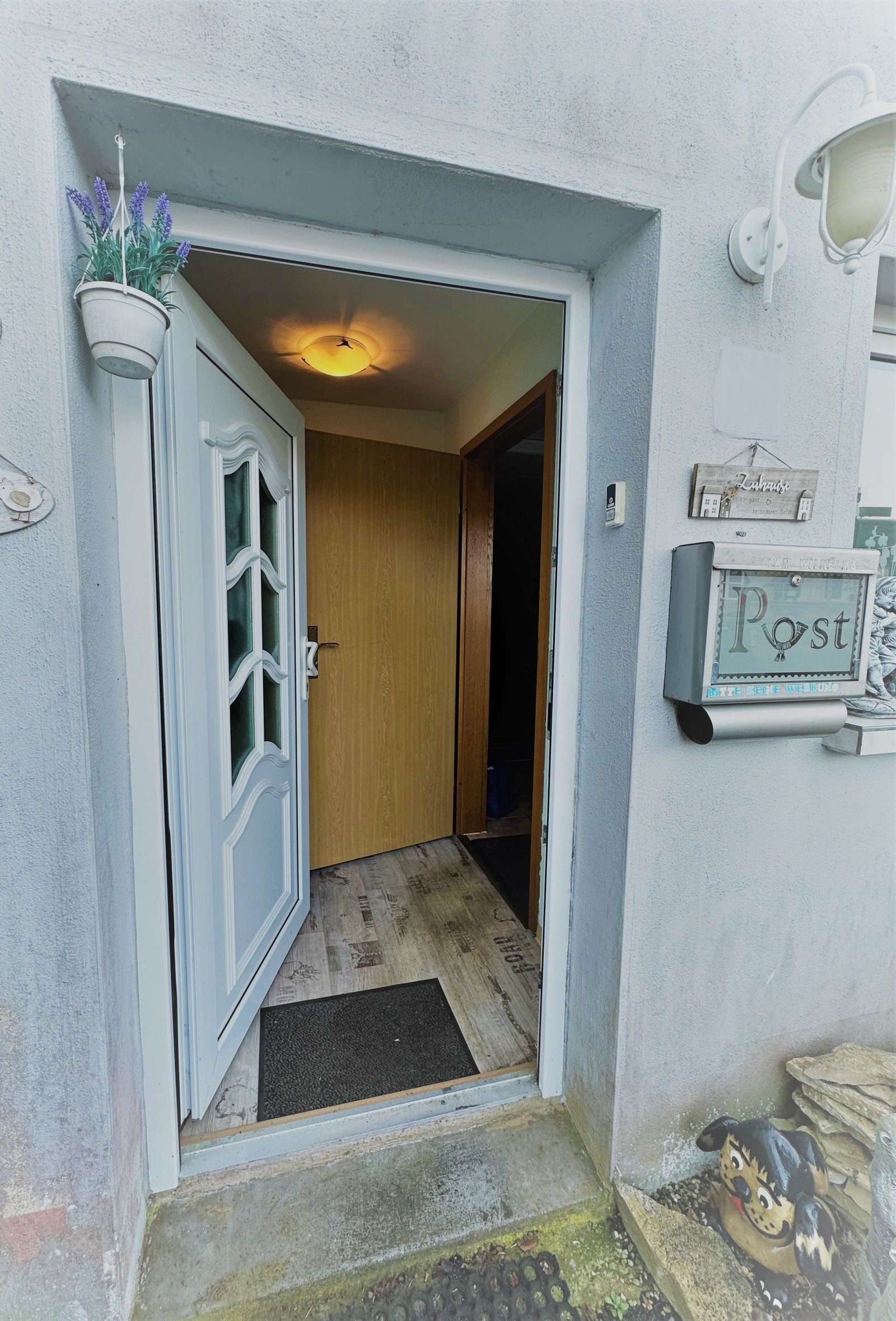 Charmantes Einfamilienhaus mit großer Dachterrasse in Blieskastel-Lautzkirchen sucht neue Eigentümer