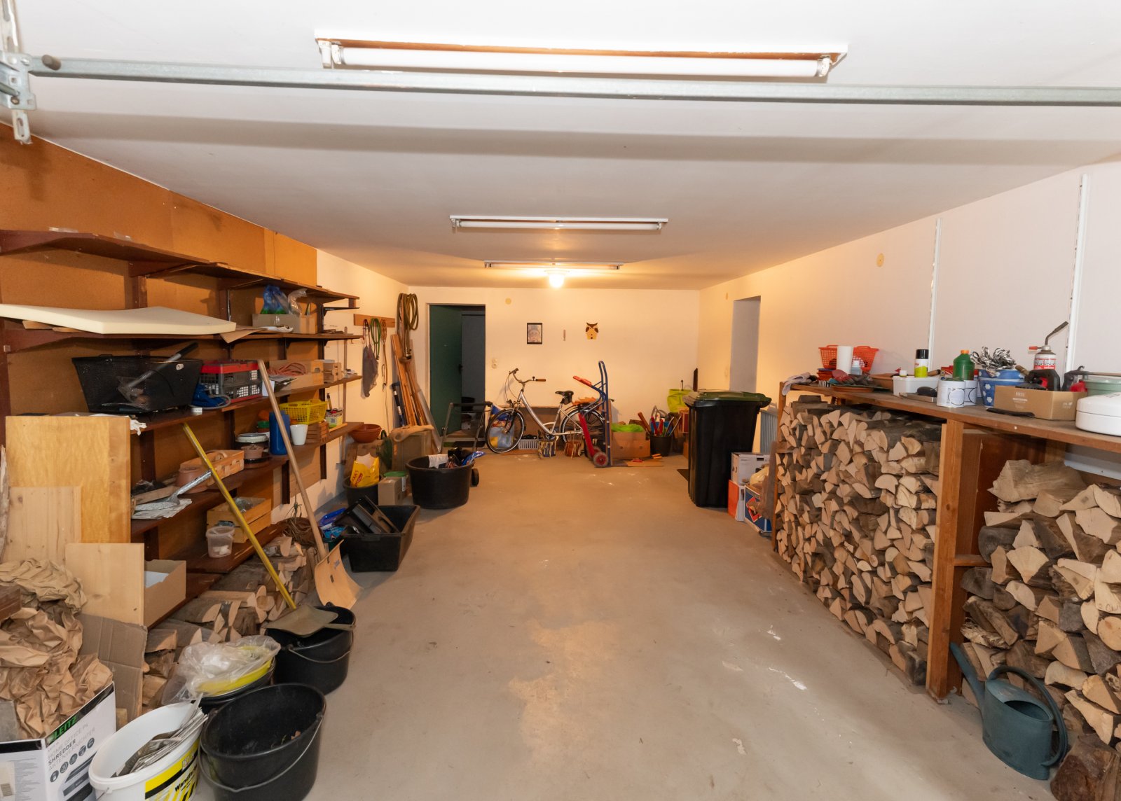 Großes, ruhig gelegenes Einfamilienhaus mit Garten in Ramsen sucht neue Eigentümer