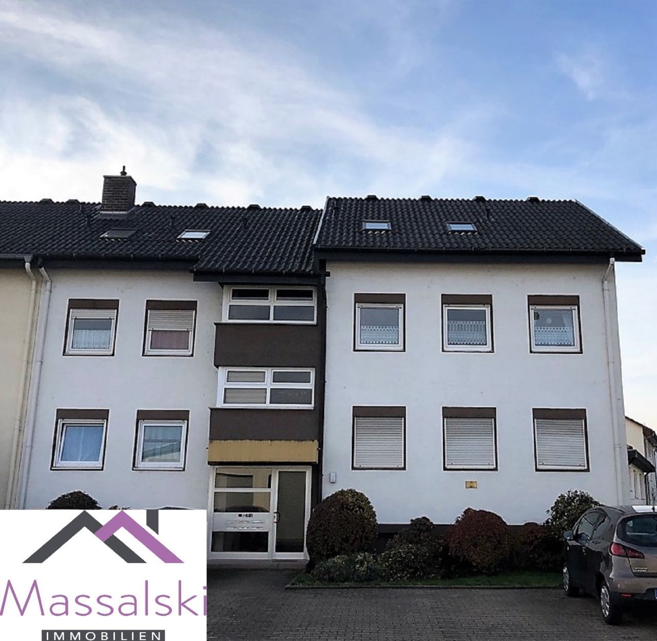 Eisenberg: *** VERKAUFT !!! Schöne Dachwohnung mit toller Loggia in zentraler Lage *** Eisenberg: *** VERKAUFT !!! Schöne Dachwohnung mit toller Loggia in zentraler Lage ***