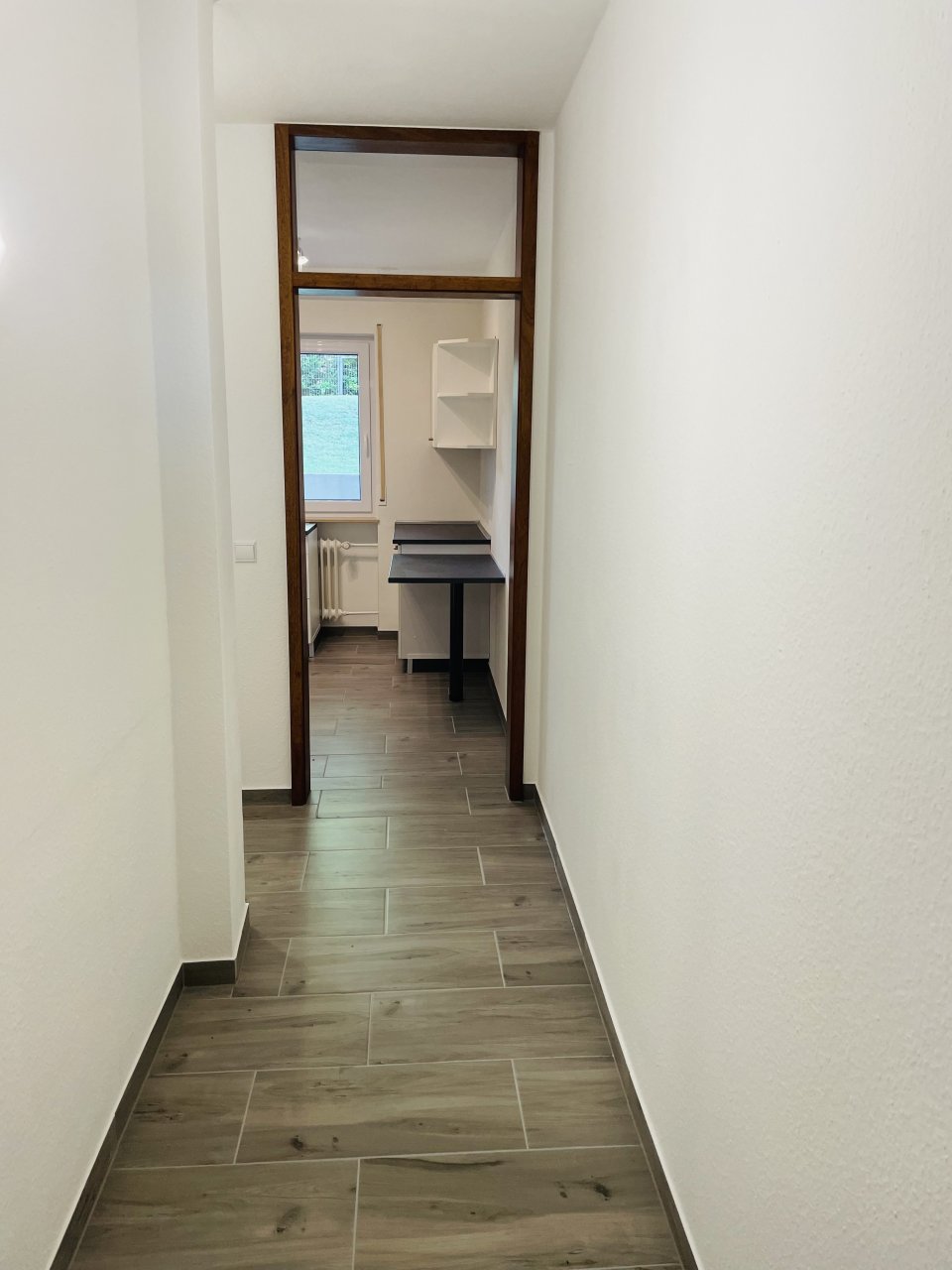 Eisenberg: *** Sehr schöne 1 ZKB Wohnung komplett renoviert 2022 in zentraler Lage von Eisenberg *** Eisenberg: *** Sehr schöne 1 ZKB Wohnung komplett renoviert 2022 in zentraler Lage von Eisenberg ***