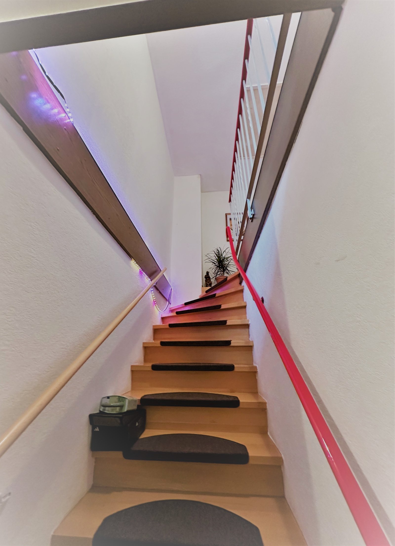 Treppe zum Obergeschoss Treppe zum Obergeschoss