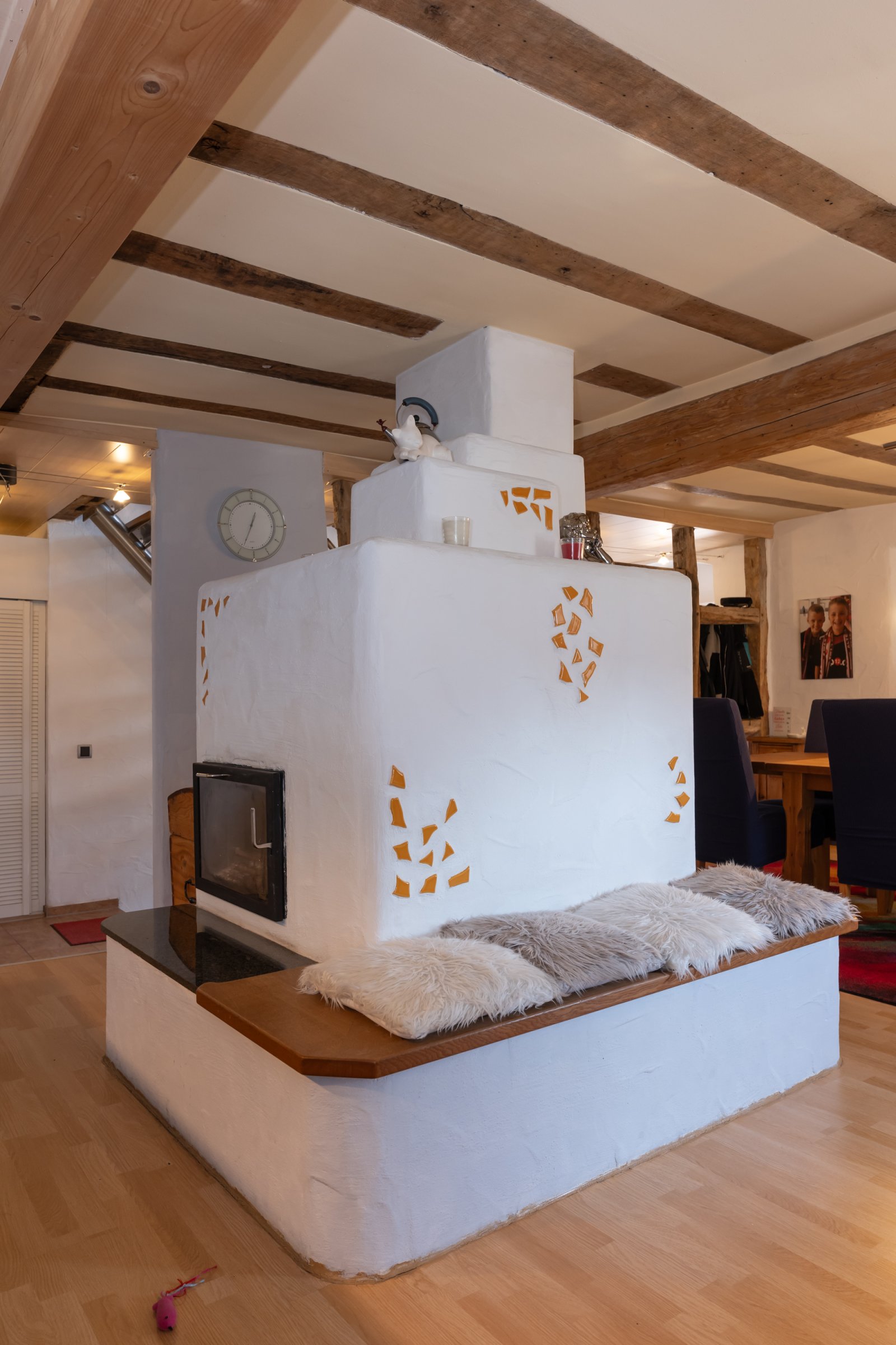 Kachelofen Wohn-Esszimmer Kachelofen Wohn-Esszimmer