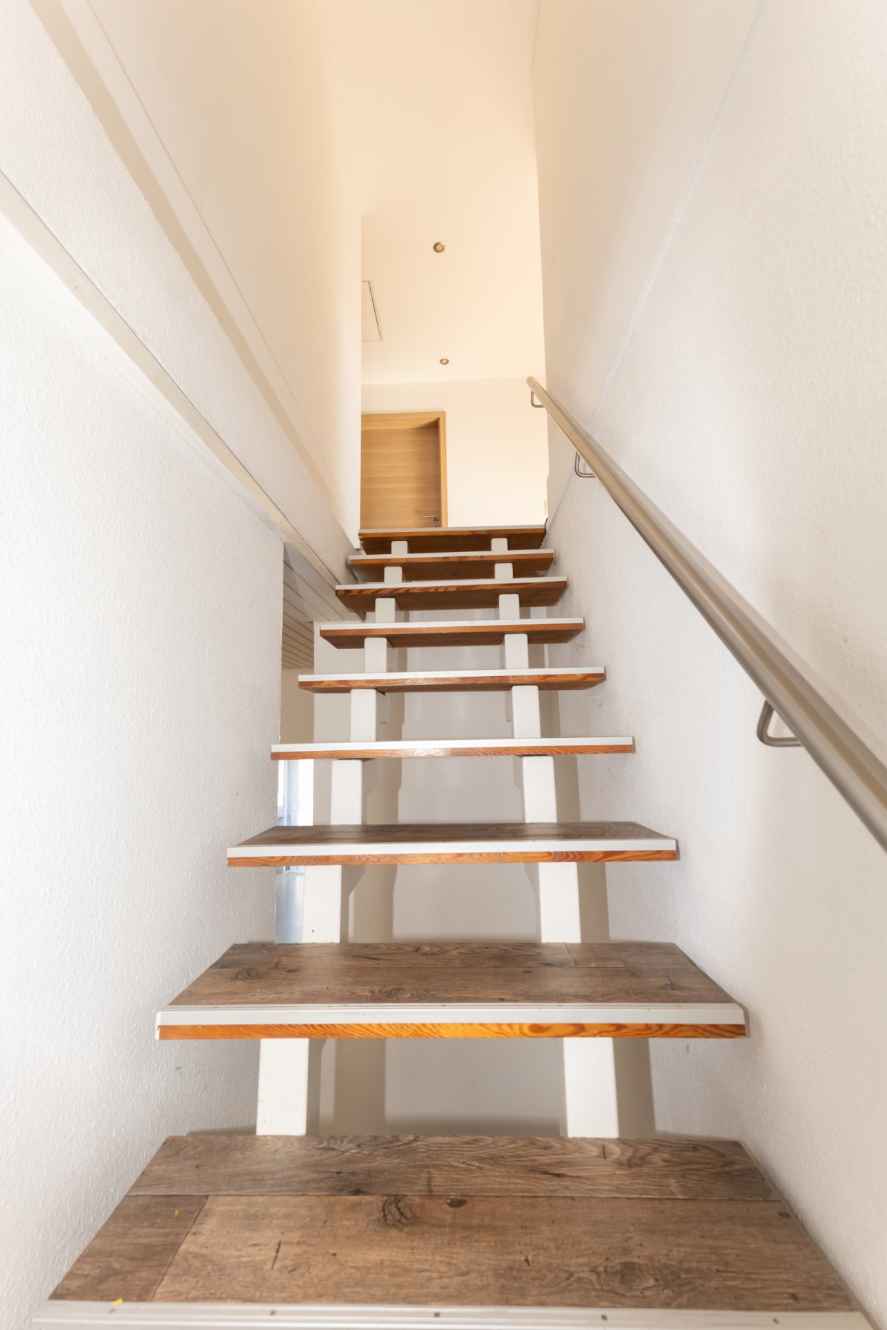 Treppe zum Obergeschoss Treppe zum Obergeschoss