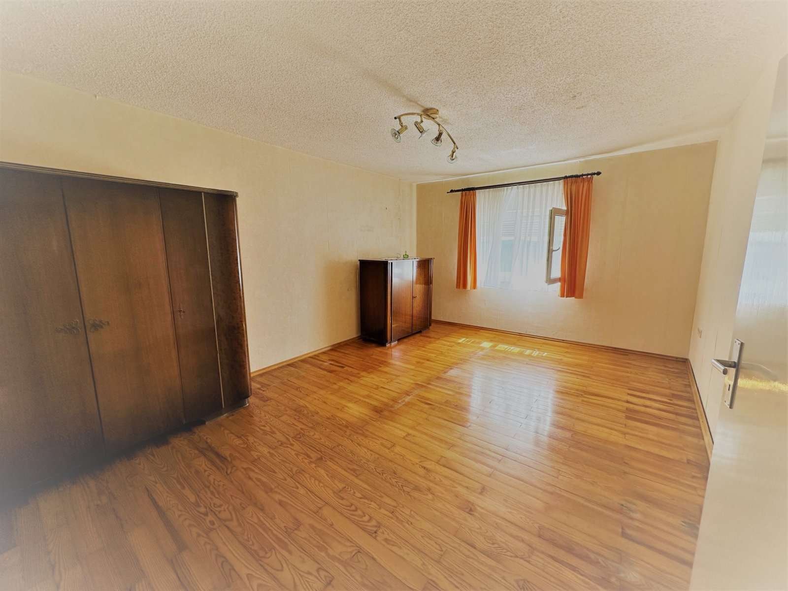 Schlafzimmer Obergeschoss Schlafzimmer Obergeschoss
