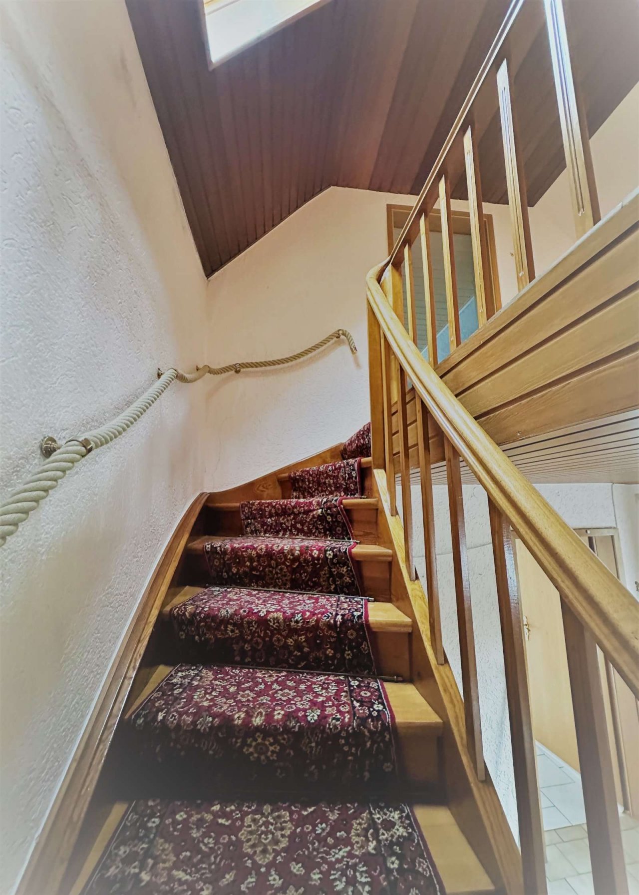 Treppe zum Obergeschoss Treppe zum Obergeschoss