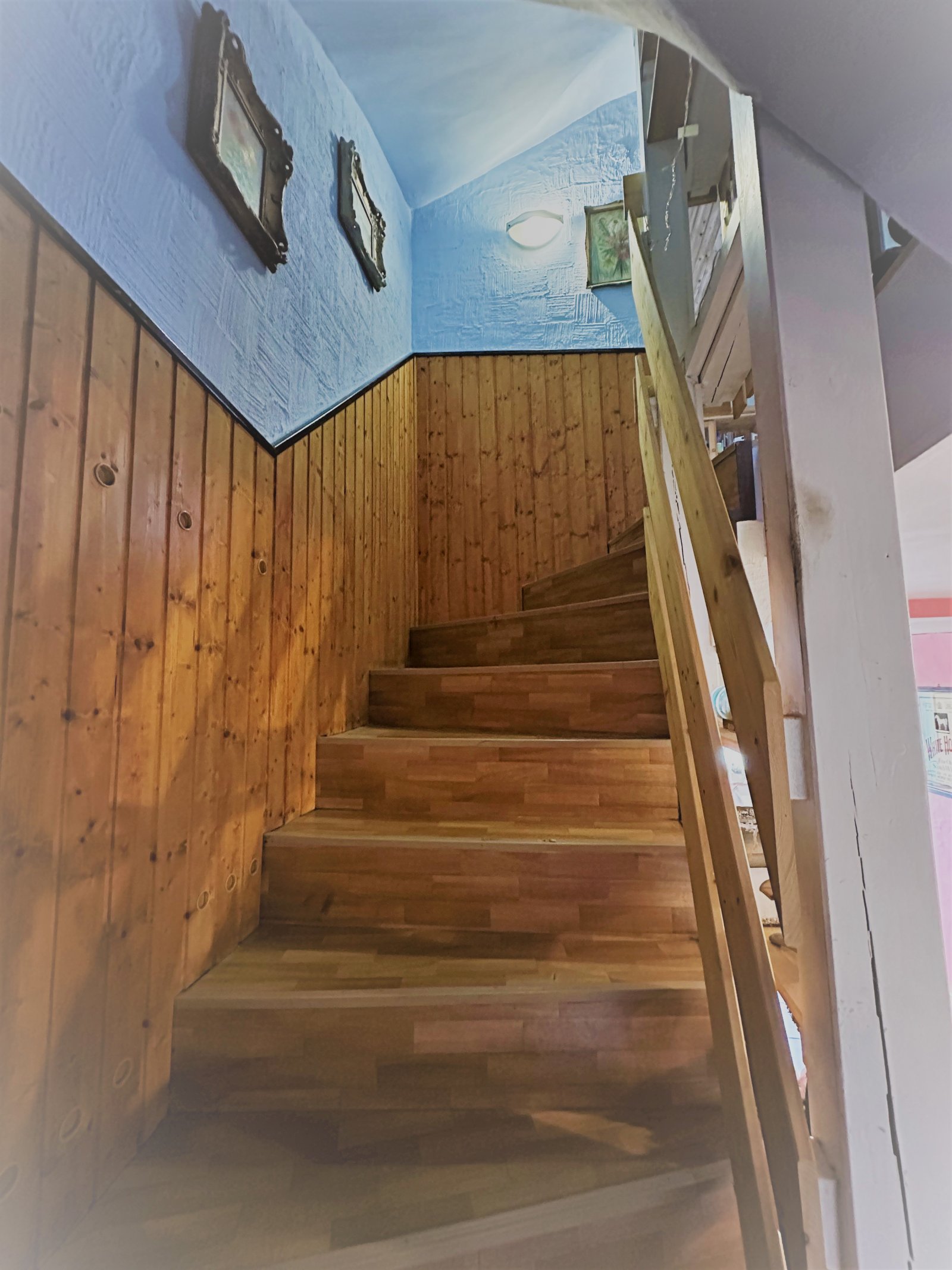 Treppe ins Obergeschoss Treppe ins Obergeschoss